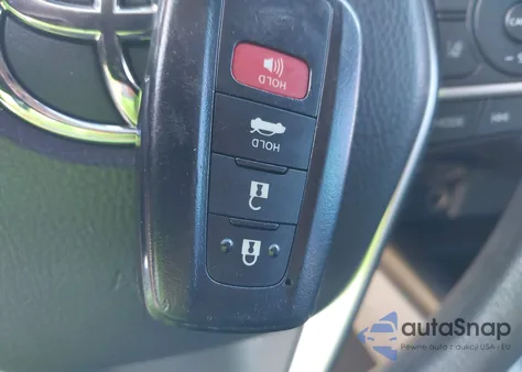 2021 Toyota Camry Le Hybrid from USA, damaged, VIN 4T1C31AK9MU564735